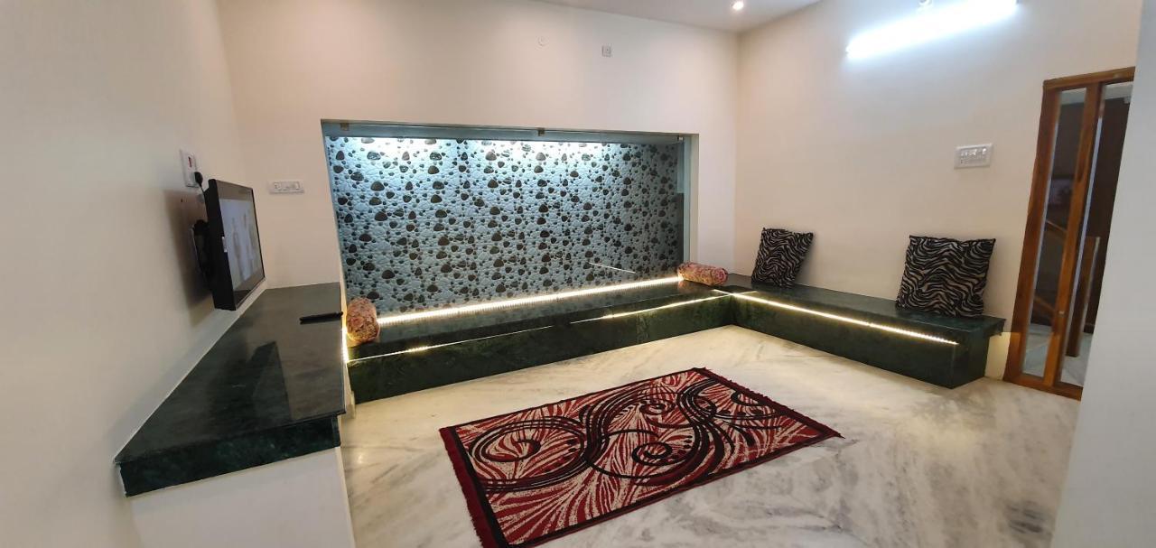 Kuttālam Shree Suites מראה חיצוני תמונה